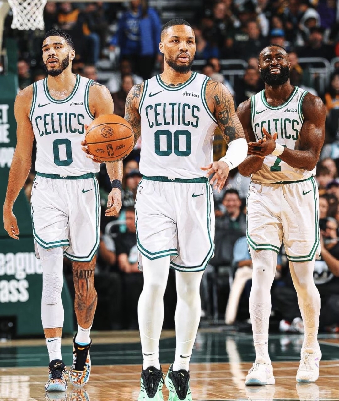 又见绝平！波士顿凯尔特人与洛杉矶湖人鏖战至终场，德布劳内读秒救主(独行侠惨败凯尔特人)